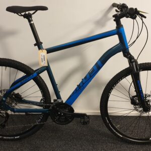 Ghost Square Cross Base