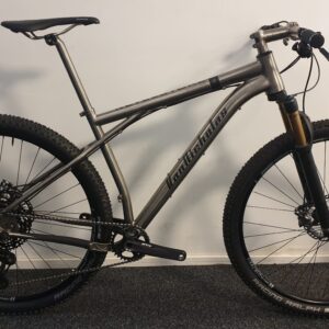 Van Nicholas Revelstoke